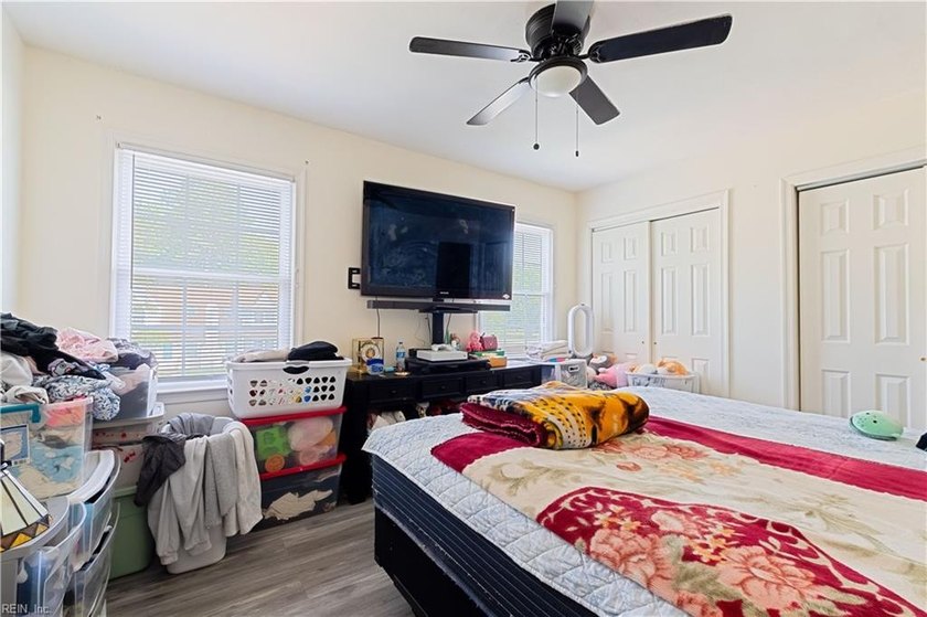 Well maintained, tenant occupied 1,275 sf, 3-bedroom, 2.5 bath - photo 15