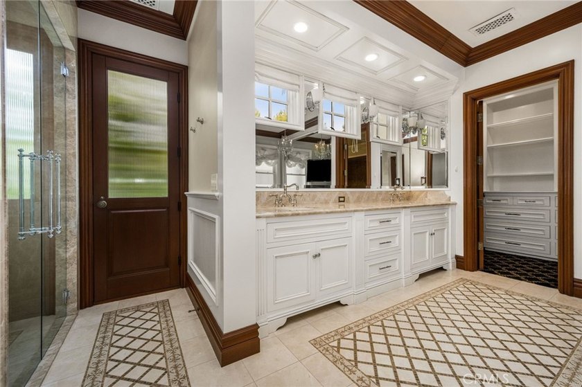 Discover an extraordinary custom-built Naples Island estate - photo 27