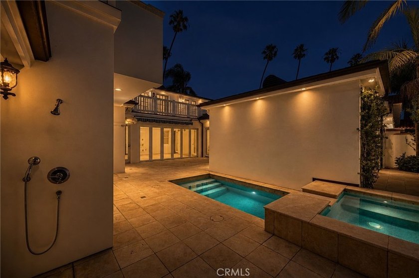 Discover an extraordinary custom-built Naples Island estate - photo 34