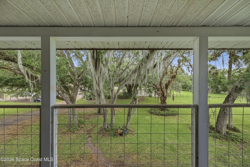 Discover the perfect blend of space, privacy, and opportunity - photo 36