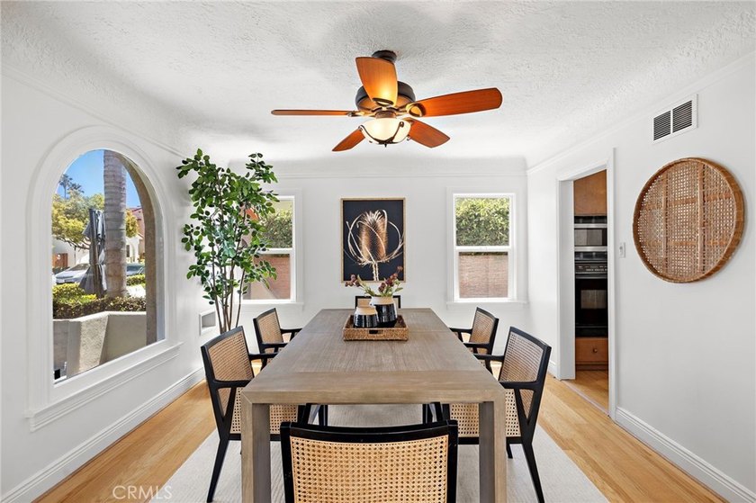 Discover timeless Spanish charm in the heart of Belmont Shore - photo 4