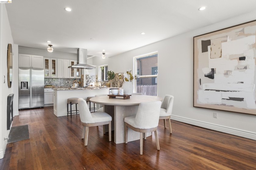 Beautifully updated while honoring its Edwardian roots, 3306 - photo 8