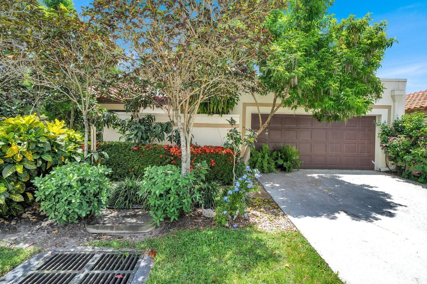 Welcome to this beautifully maintained corner lot 2-bedroom - photo 2