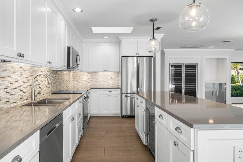 Fully renovated Brookfield home overlooking the Jack Nicklaus - photo 12