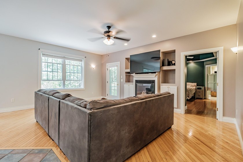 Welcome to 52 Alice Rd! This beautifully maintained raised ranch - photo 23
