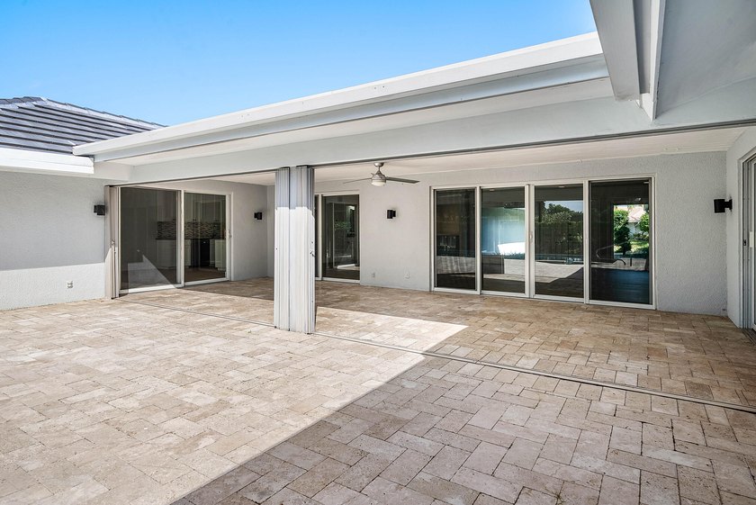 Fully renovated Brookfield home overlooking the Jack Nicklaus - photo 35
