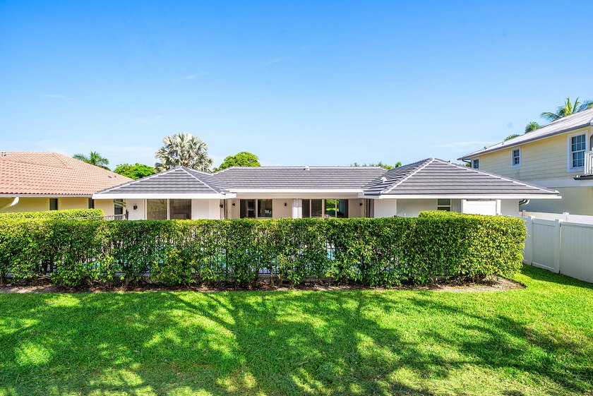 Fully renovated Brookfield home overlooking the Jack Nicklaus - photo 37