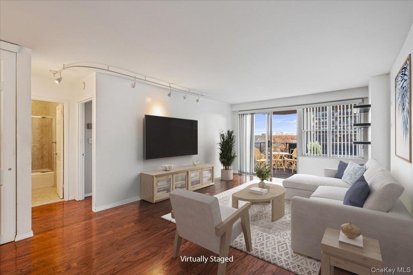 Discover exceptional living at the pet-friendly Americana at the - photo 3