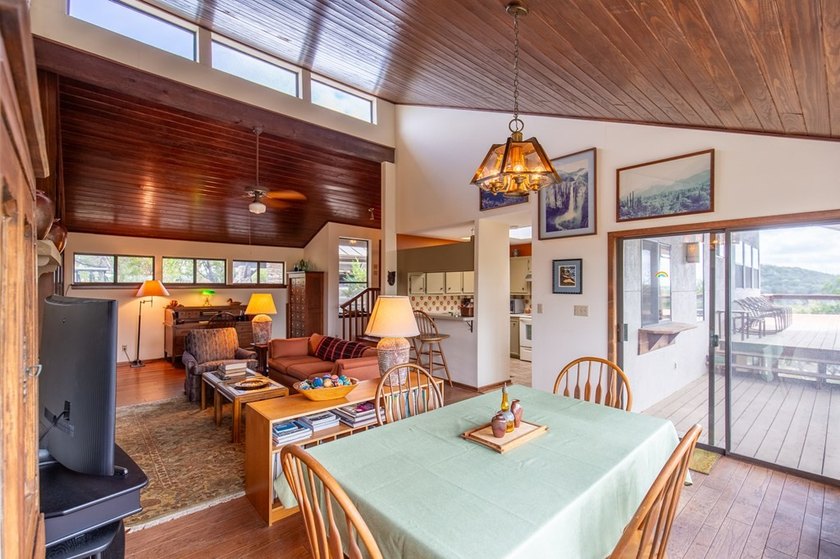 Beautiful hill country home on 59+/- acres!!! This amazing - photo 14