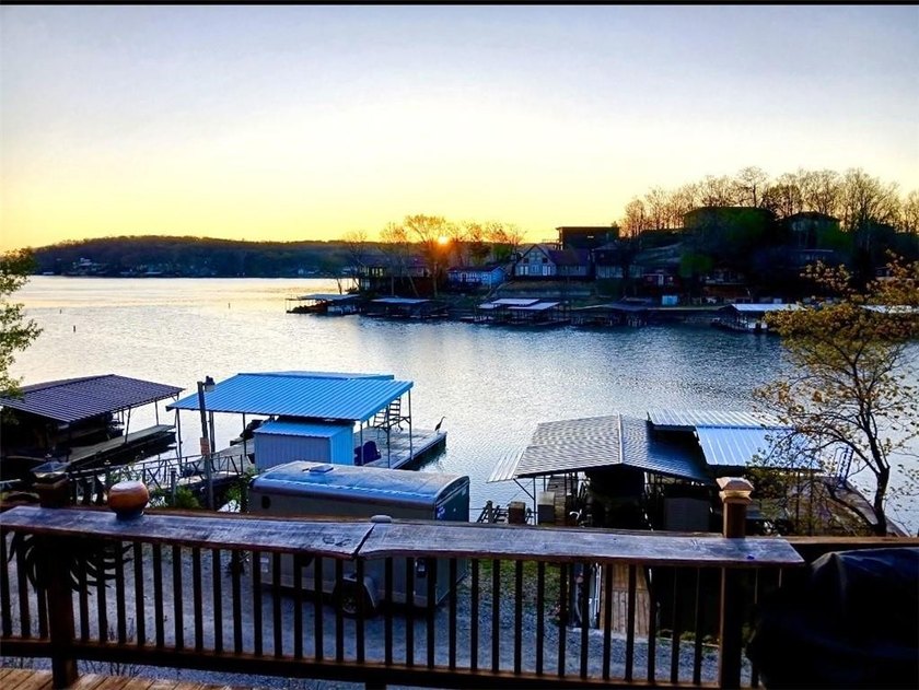Welcome to your Lake of the Ozarks waterfront home with distinct - photo 35