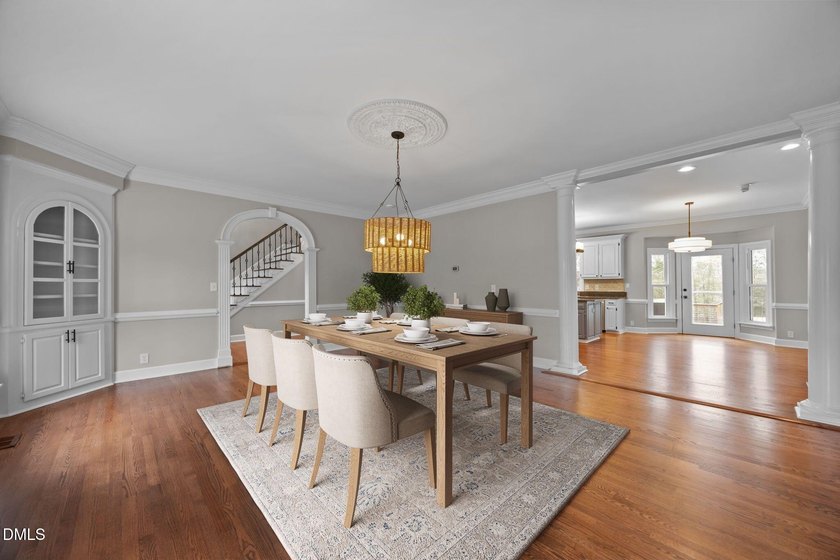 Welcome to 2020 Navan Lane -- a truly unique estate tucked away - photo 13