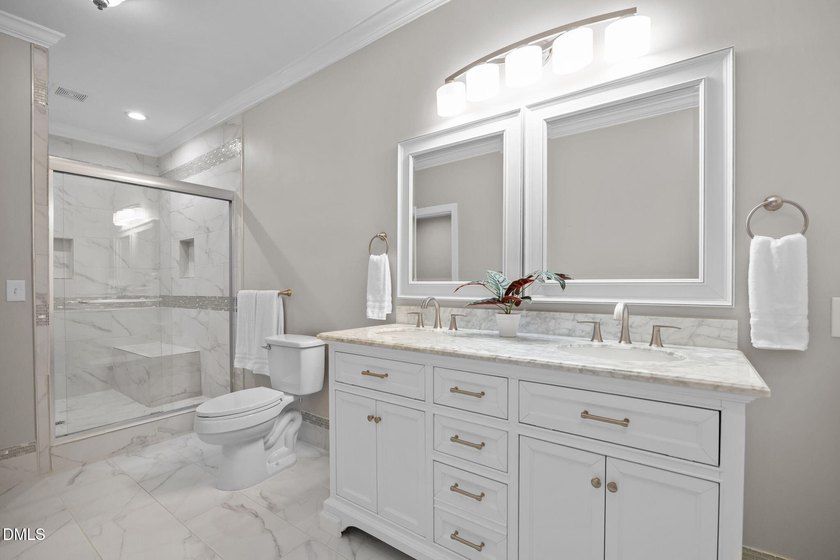 Welcome to 2020 Navan Lane -- a truly unique estate tucked away - photo 24