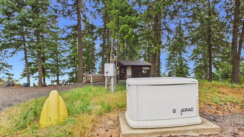 Log home with views of Dworshak Reservoir! This exceptional - photo 42