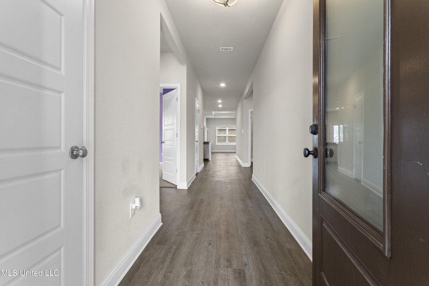 Situated on a premium corner lot in the sought-after Highlands - photo 5
