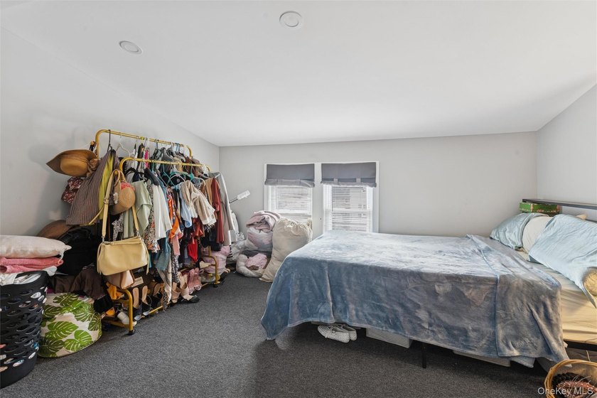Welcome to 2861 Tilrose Ave in Oceanside, New York-a beautifully - photo 8