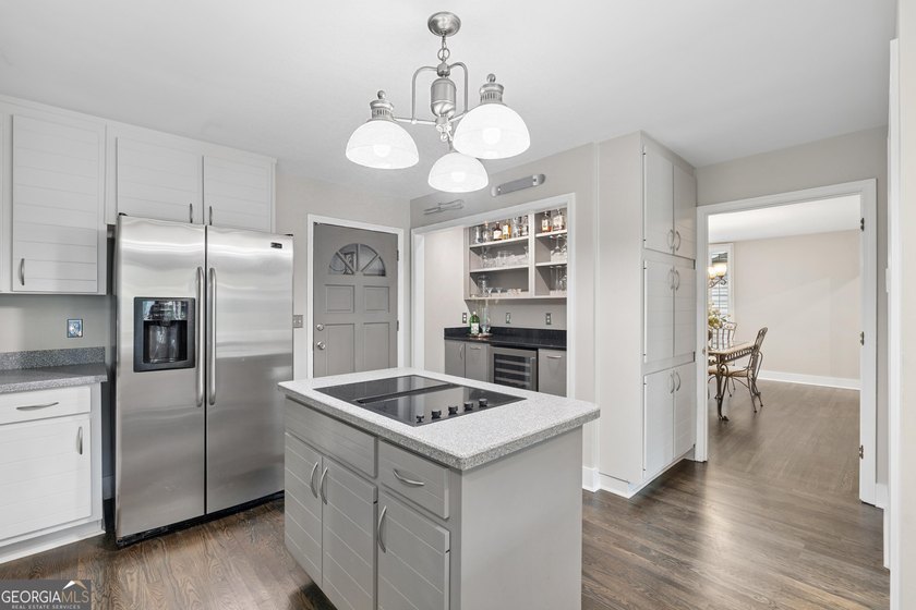 WOW! Welcome home to this fabulous updated 6 bed, 3.5 bath - photo 12