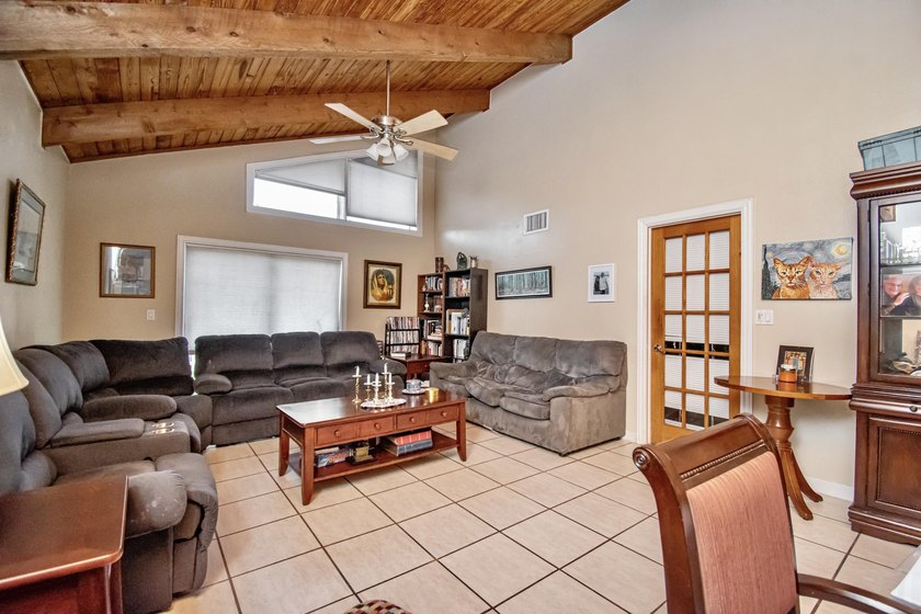 Nestled in the desirable Amberwoods community, this 3br, 2ba - photo 17