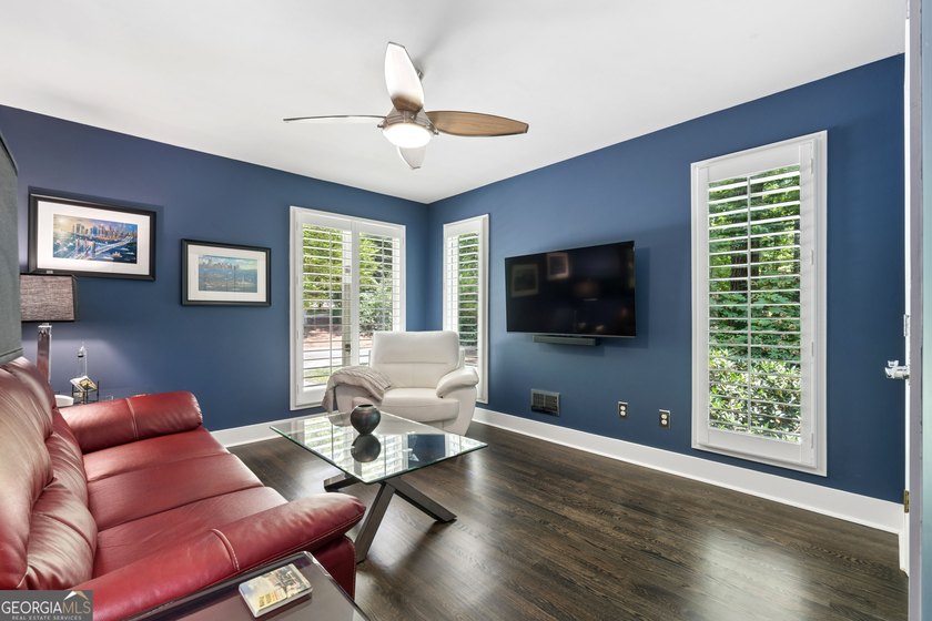 WOW! Welcome home to this fabulous updated 6 bed, 3.5 bath - photo 21
