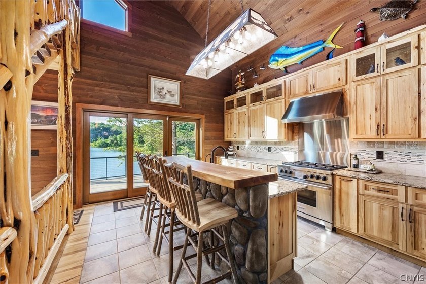 Welcome to your private Payne Lake compound - a rare waterfront - photo 11