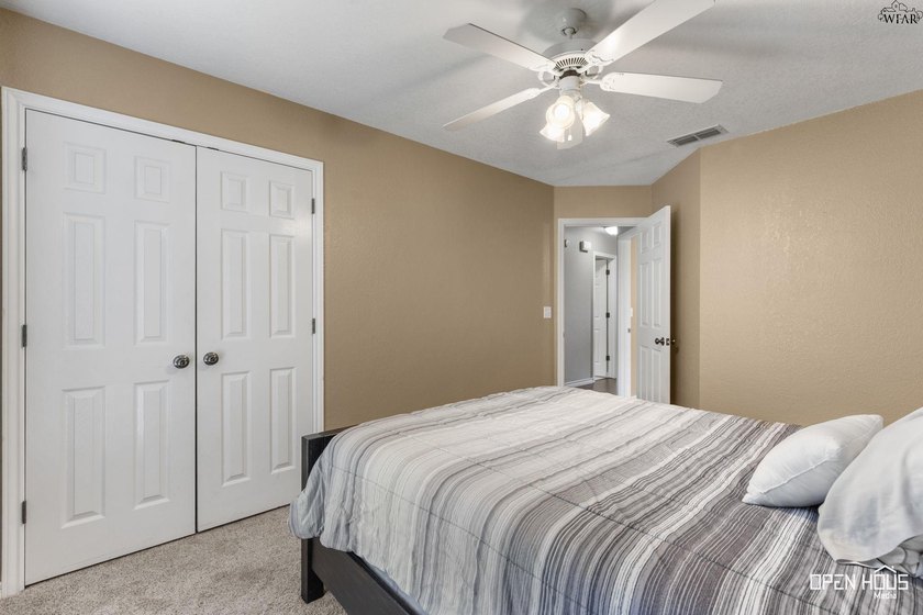 Beautifully updated 4-bedroom, 2-bath home offering space, style - photo 24