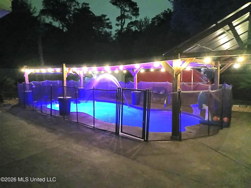 If you're looking for a home in the highly sought-after Bayou - photo 37