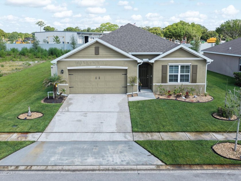 Well-maintained 4-bedroom, 2-bath home in the growing Creekside - photo 17