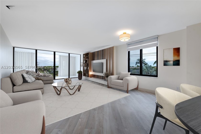 Newly renovated 2-bed, 2-bath condo offering 1,517 SF of - photo 20