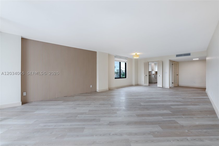 Newly renovated 2-bed, 2-bath condo offering 1,517 SF of - photo 21