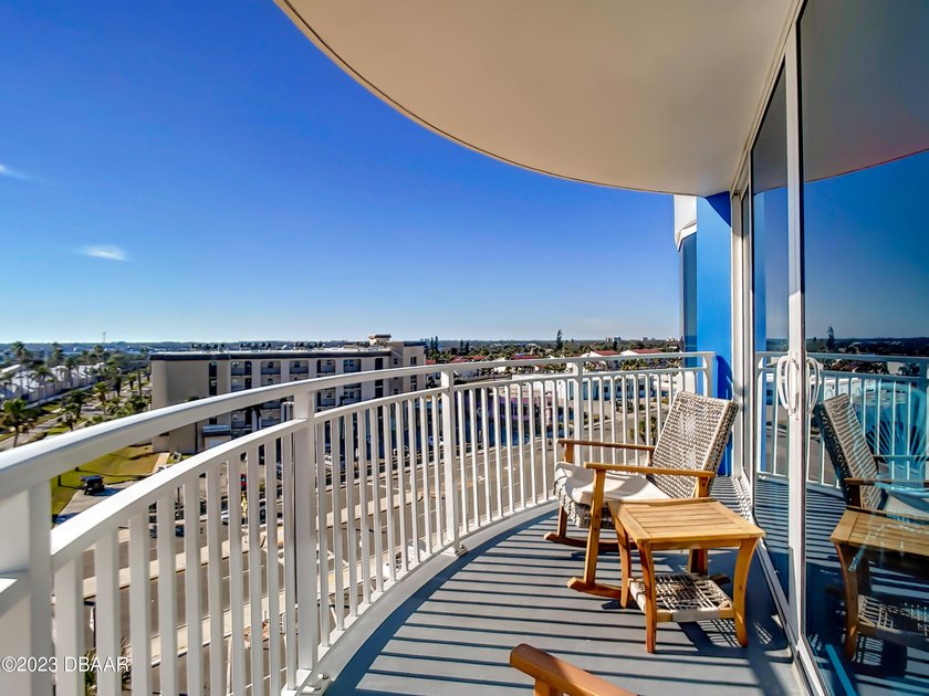 NEWLY REMODELED BUILDING DIRECTLY ON THE OCEAN. THIS UNIT HAS - photo 27