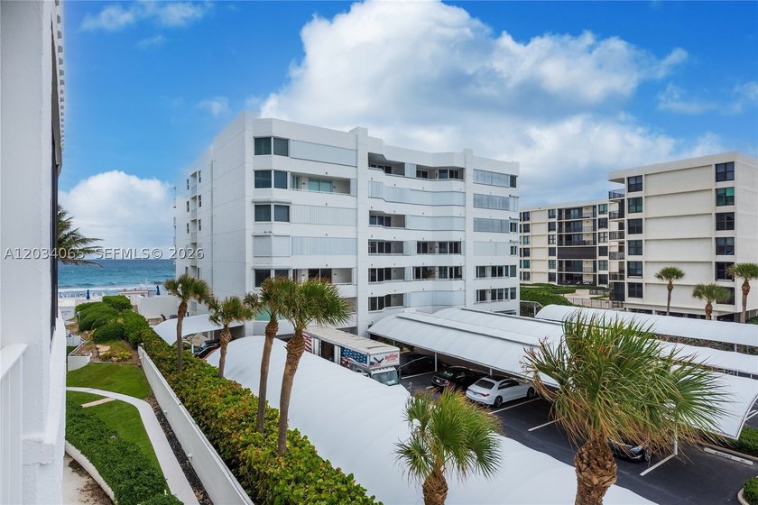 Newly renovated 2-bed, 2-bath condo offering 1,517 SF of - photo 28