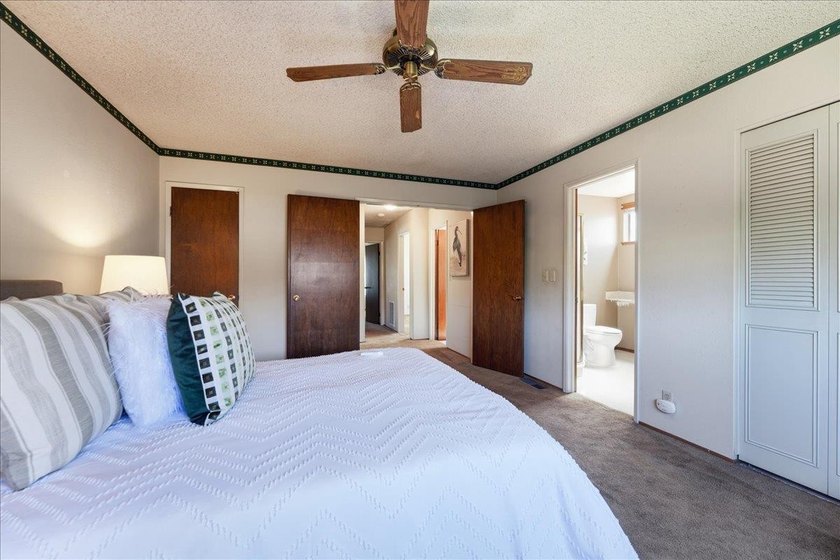 This 4-bedroom, 2.5-bath home offers 2,124 sq. ft. of living - photo 17
