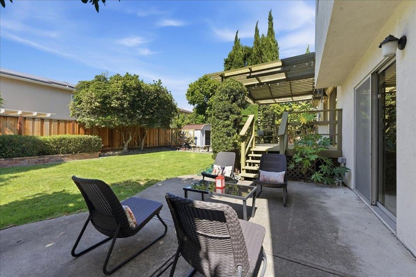 This 4-bedroom, 2.5-bath home offers 2,124 sq. ft. of living - photo 24