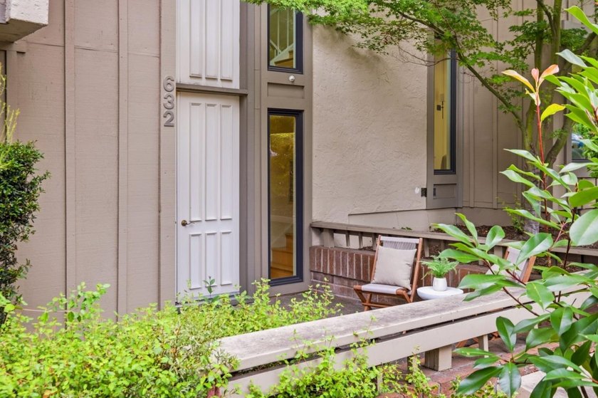Ideally located in the Sharon Heights area of Menlo Park, this - photo 32