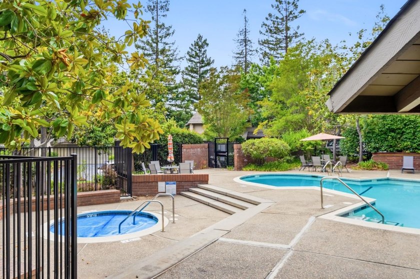 Ideally located in the Sharon Heights area of Menlo Park, this - photo 36