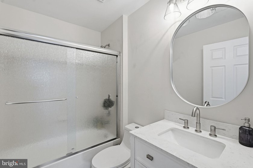 Set on a spacious homesite in the established Gallahan community - photo 15