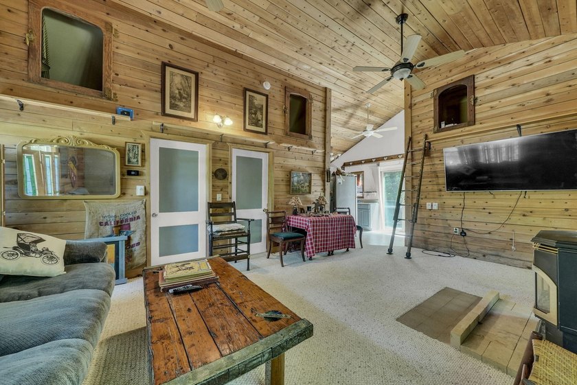Enjoy peaceful up-north living in a quiet subdivision surrounded - photo 4