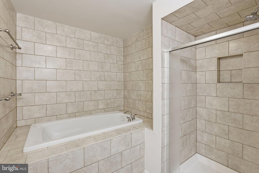 Set on a spacious homesite in the established Gallahan community - photo 43