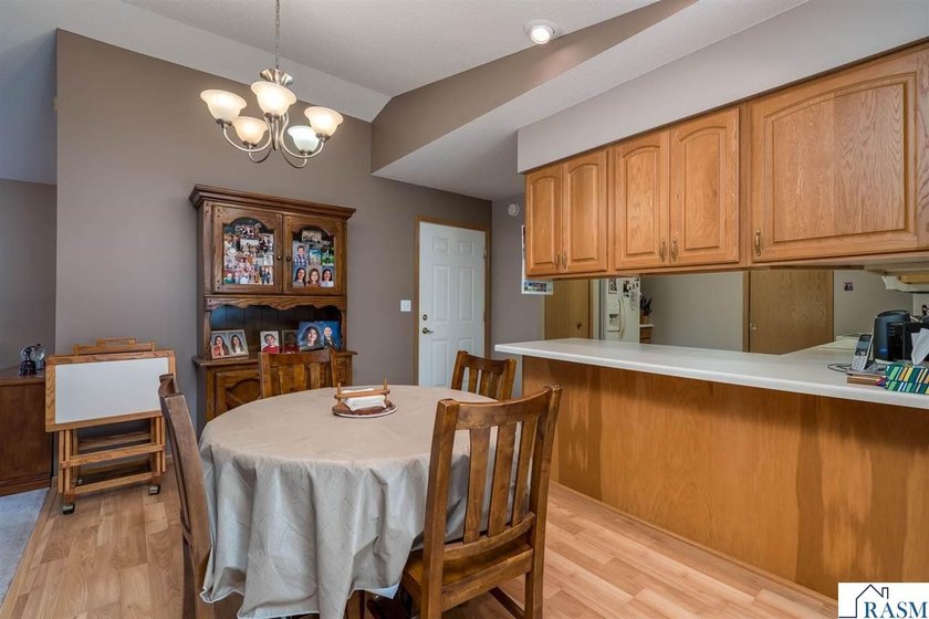 2320 Hoffman Path - photo 8