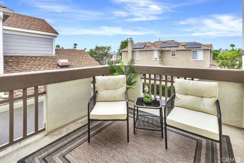 Wake up to peaceful park views in this beautifully maintained - photo 15