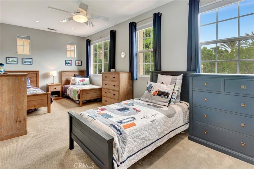 Wake up to peaceful park views in this beautifully maintained - photo 21