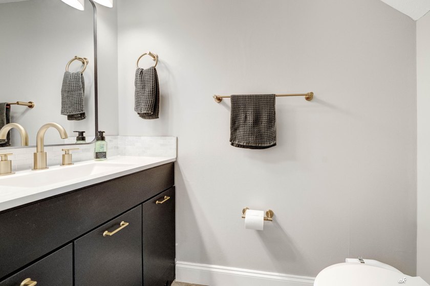 Welcome to 545 Palermo! This charming 3-bedroom, 2.5-bath - photo 16