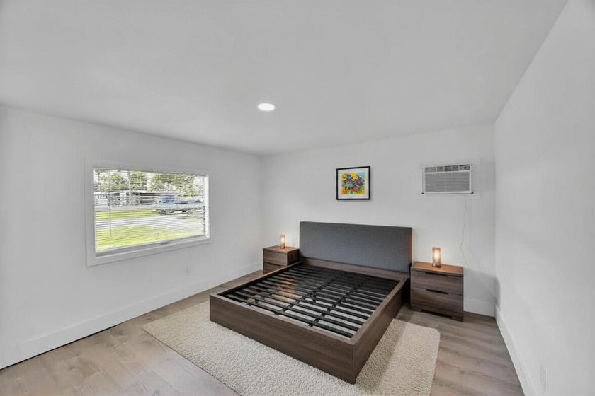 Great opportunity in the community of Green Acres, minutes from - photo 22