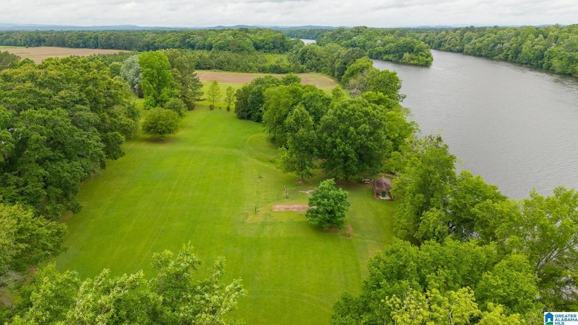 Escape to the perfect blend of rustic charm, waterfront beauty - photo 12
