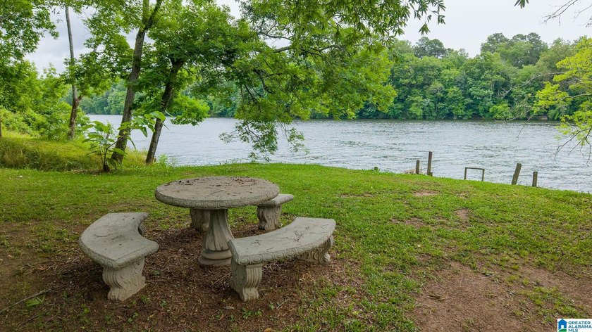 Escape to the perfect blend of rustic charm, waterfront beauty - photo 16