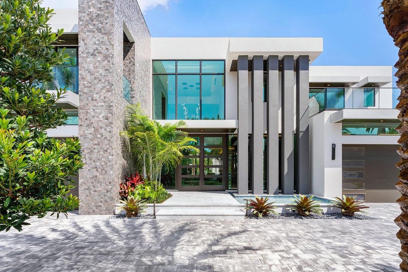 Discover a brand-new smart home crafted by Hanna Homes within - photo 6