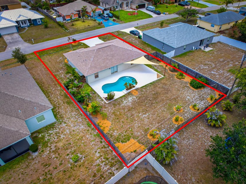 BACK ON MARKET DUE TO PREVIOUS BUYER UNABLE TO OBTAIN FINANCING - photo 5
