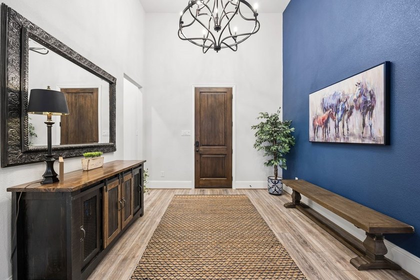 Welcome to 2700 Castlebridge in desired Waterford Point - The - photo 8