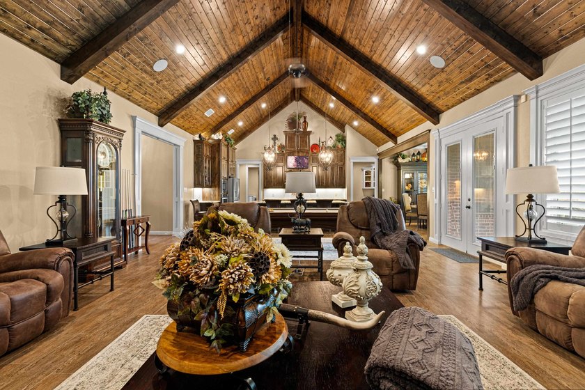 Exceptional custom-built 3-bedroom, 2 1/2 bath home designed - photo 11