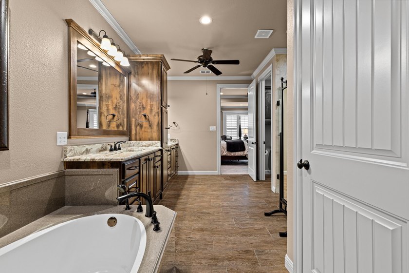 Exceptional custom-built 3-bedroom, 2 1/2 bath home designed - photo 24