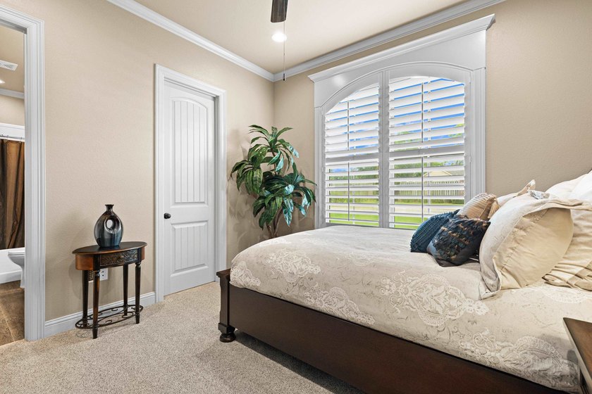 Exceptional custom-built 3-bedroom, 2 1/2 bath home designed - photo 29